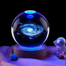 Charger l&#39;image dans la galerie, Lampe Galaxie Cristal – Éclat Cosmique
